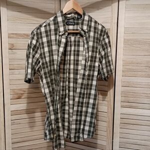 CHAPS button down shirt